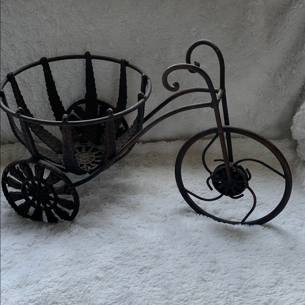 Cast iron tricycle planter shabby chic metal outdoor garden decor brown